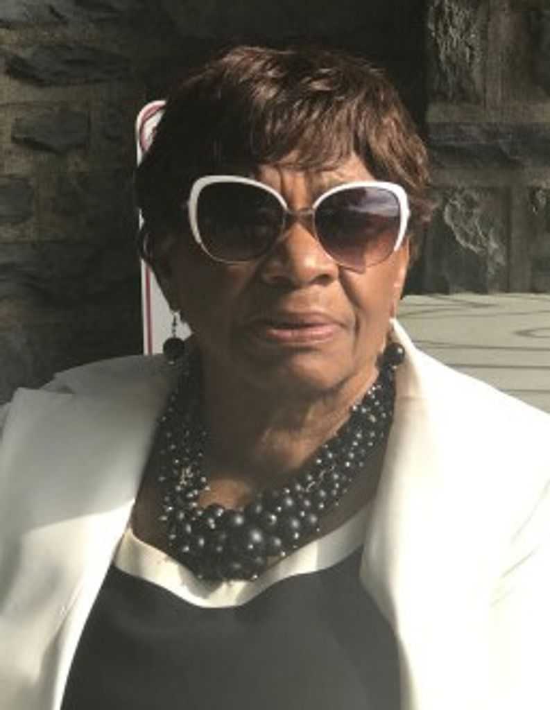 Loretta (Mitchell)  Byrd