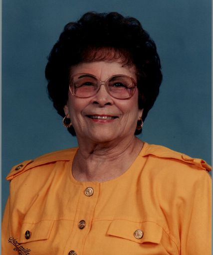 Isabel O. Gonzalez photo gallery thumbnail 1 of 49