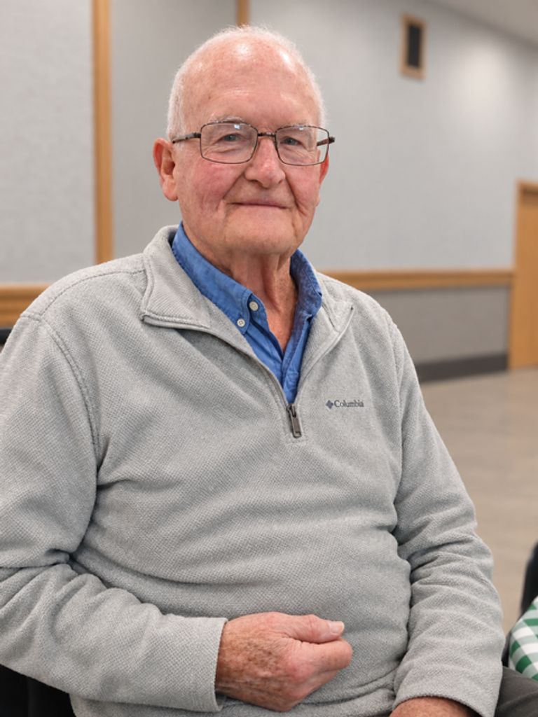 Lee Frank Olsen Profile Photo
