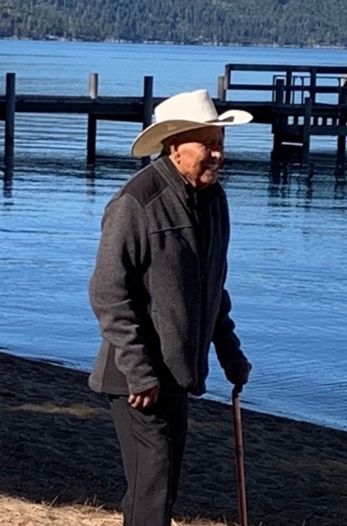 Francisco Mosqueda Profile Photo