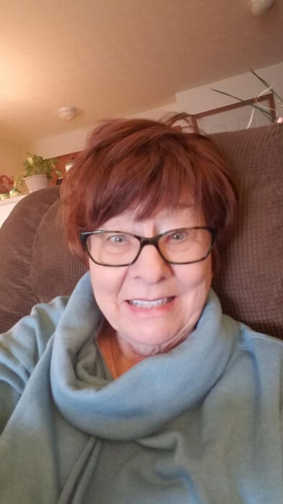 Deanna L. (Hankla)  Spurlock