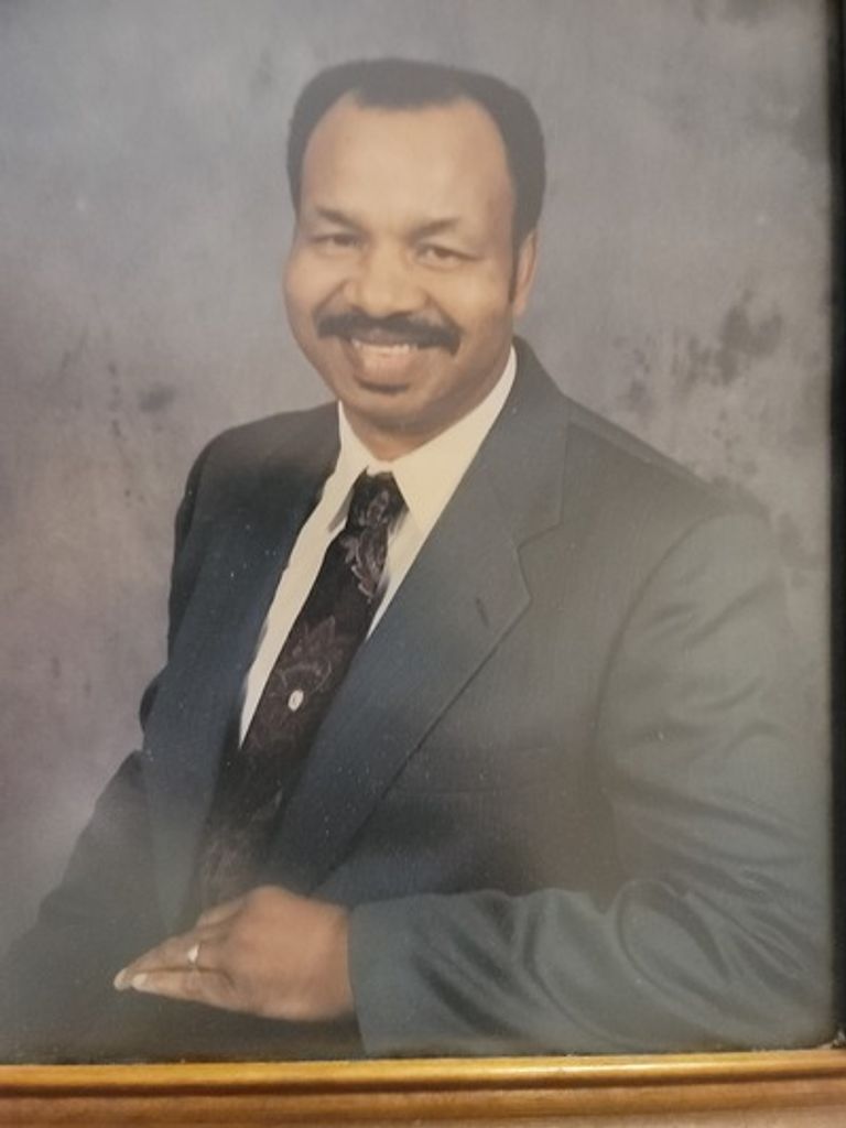 Arlee Lewis Profile Photo