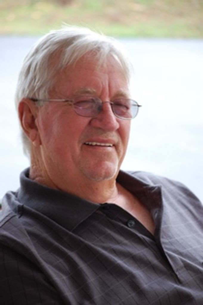 CLIFFORD LYNN FLOWERS