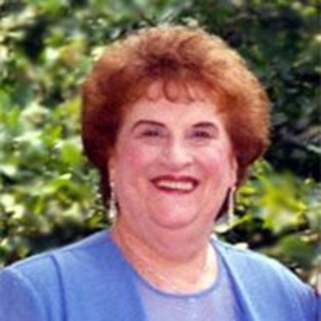 Mamie Bello