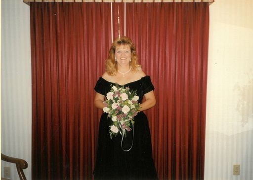 Kathleen Willock-Frank photo gallery thumbnail 5 of 88