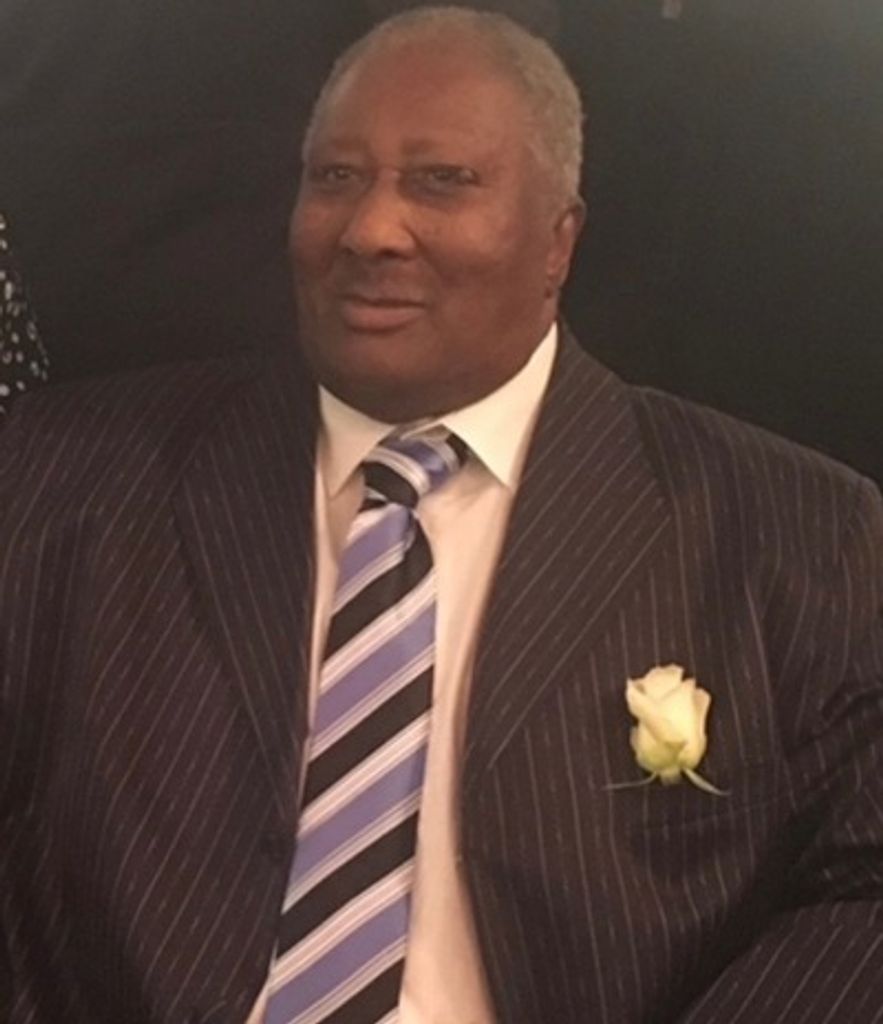 Howard Dennis Profile Photo
