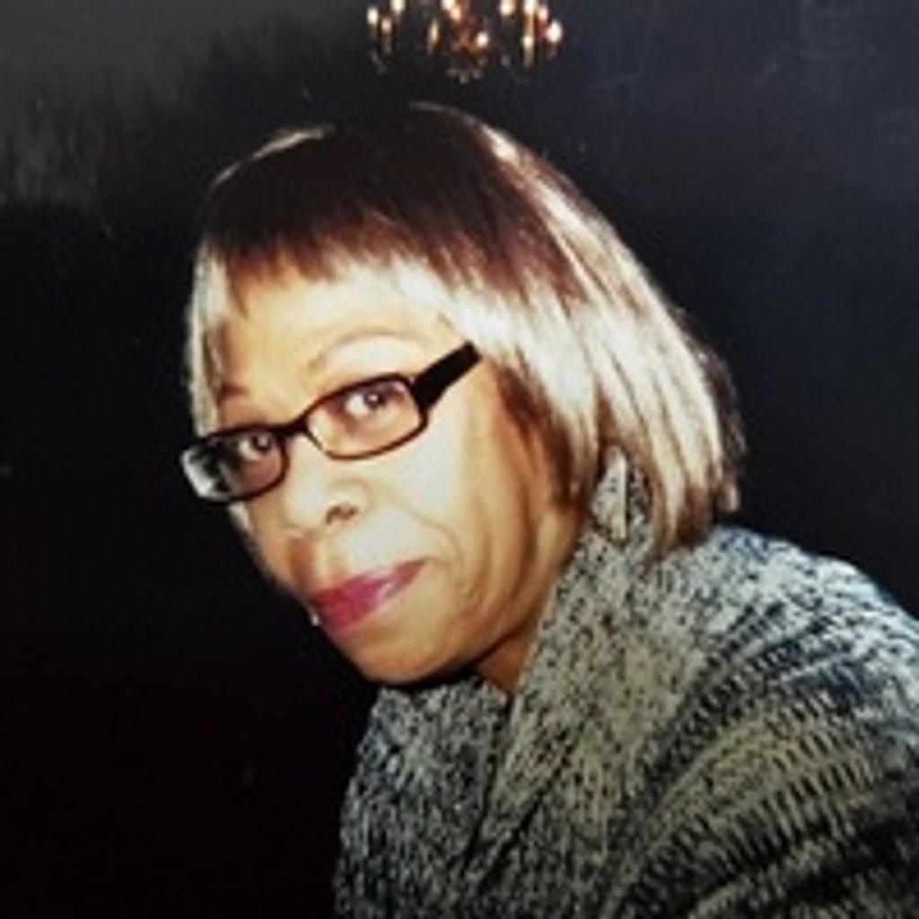 Rovenia Foney Profile Photo