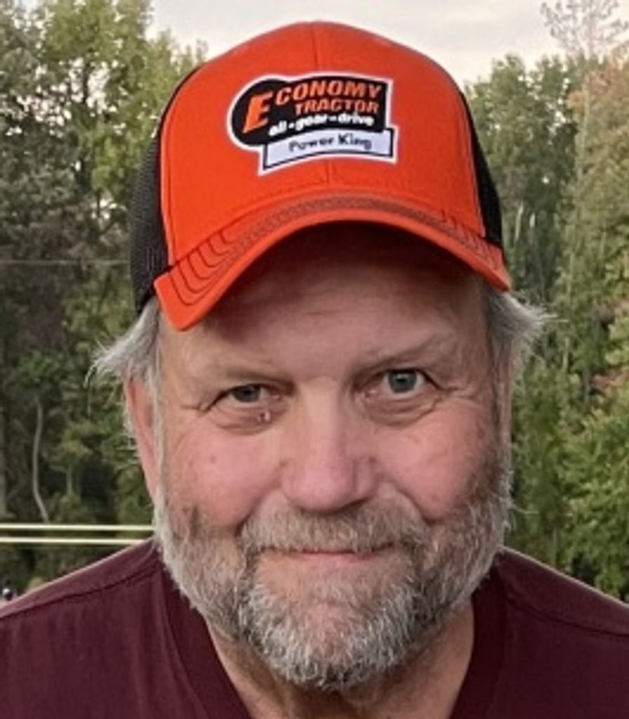 Charles Lowe Profile Photo