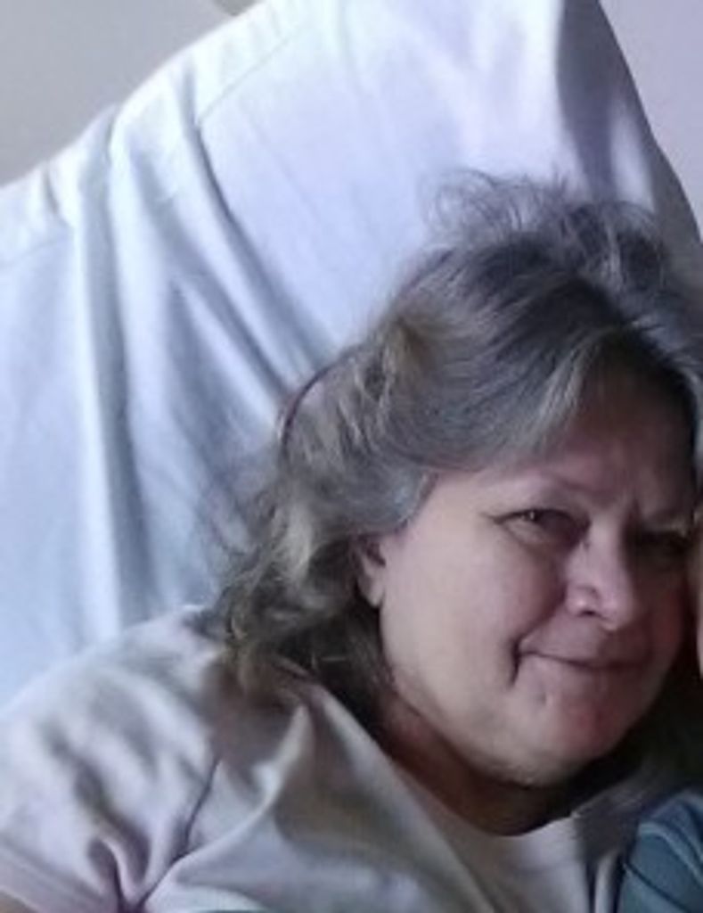 Fern Victoria (Wolf)  Glass