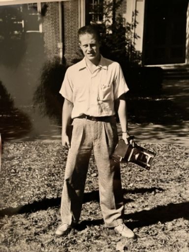 Ralph W. Sanders photo gallery thumbnail 49 of 59
