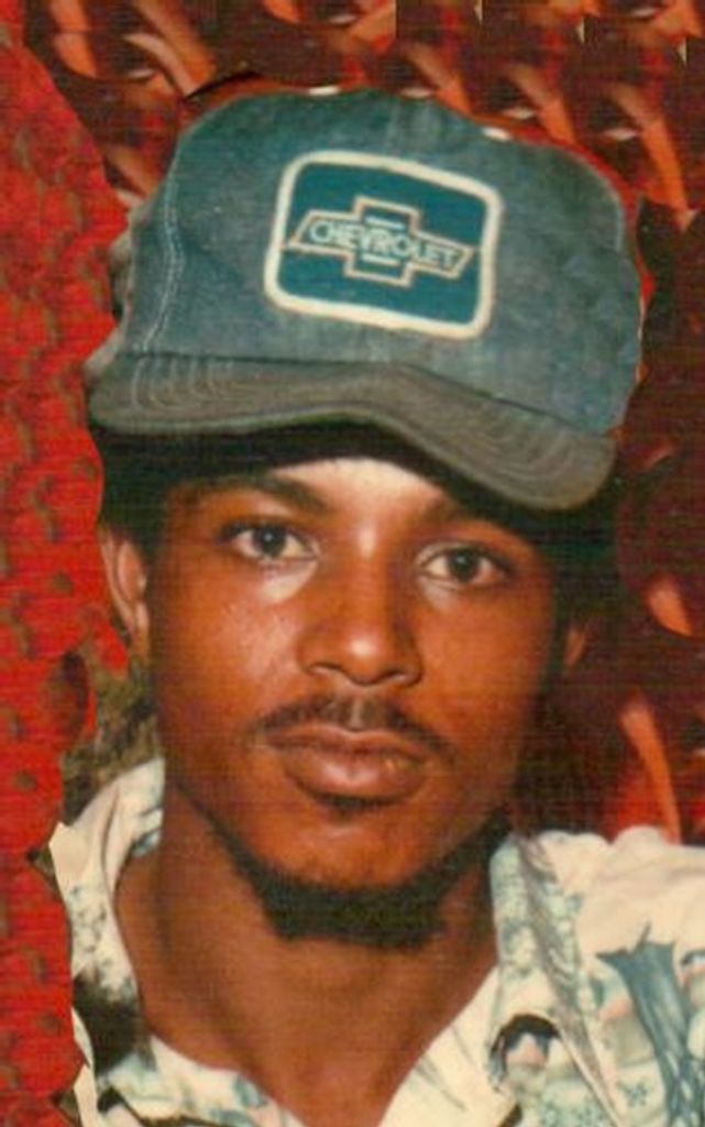 Leonard Douglas Profile Photo