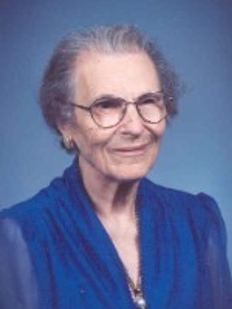 Lily Loeschke