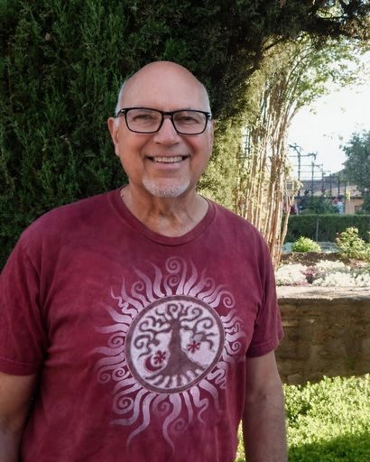 Robert Benedict Fernandez's obituary image