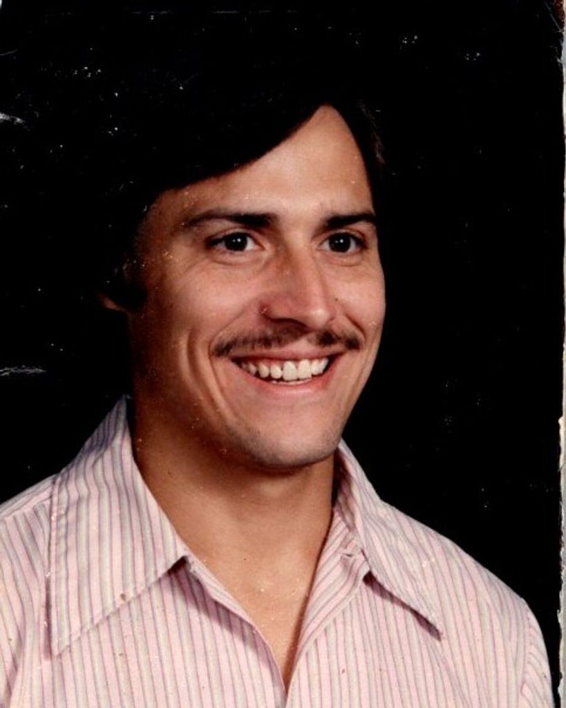 Benjamin Wayne Dow Profile Photo