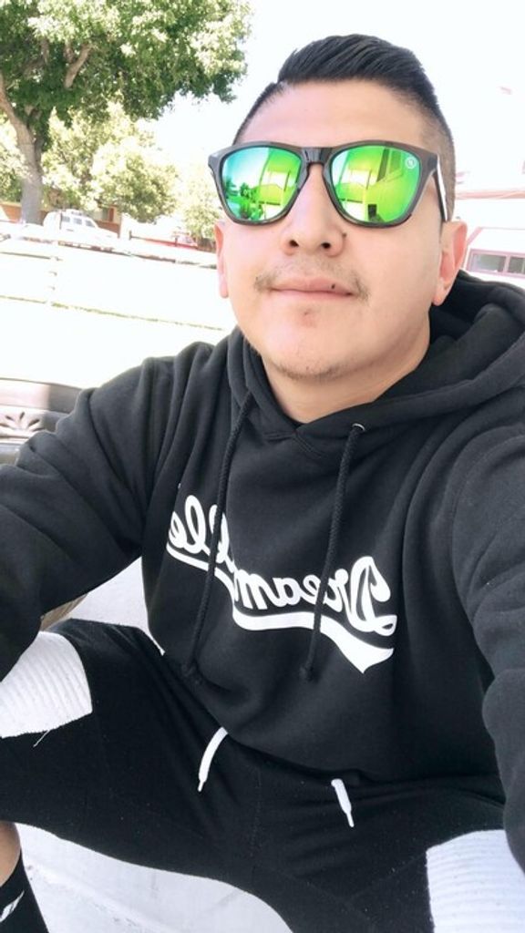 Juan Manuel Lopez Profile Photo