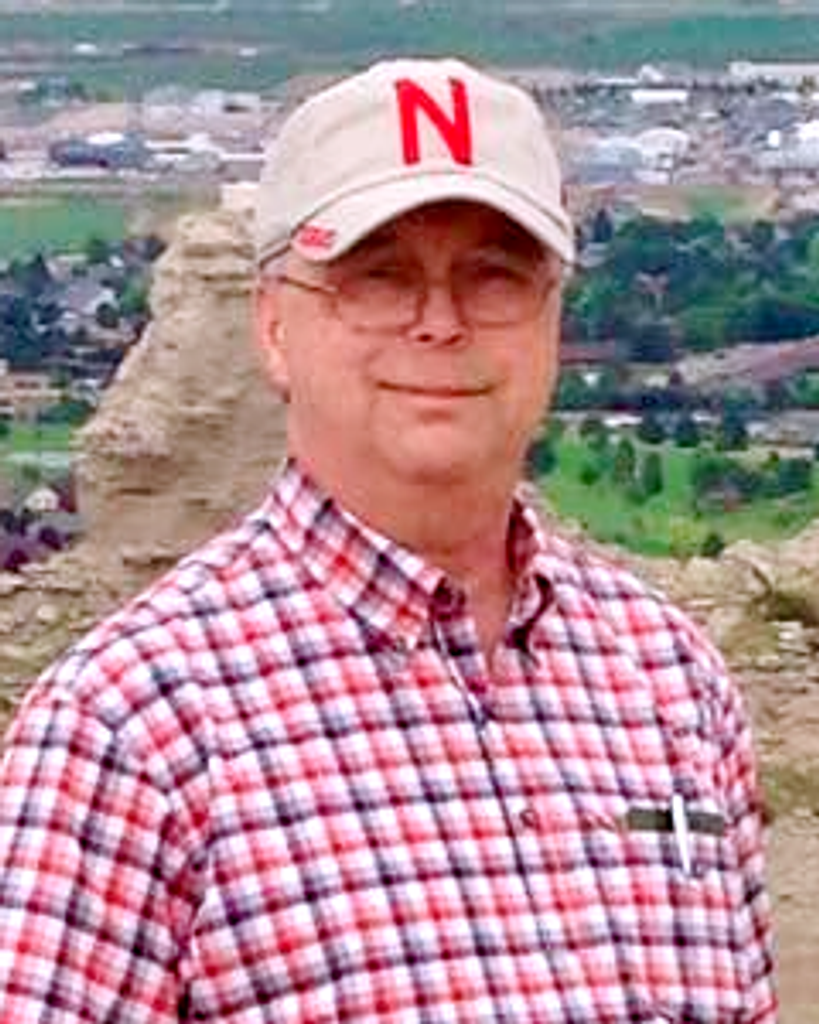 Rhinehart J. Lintonen Profile Photo