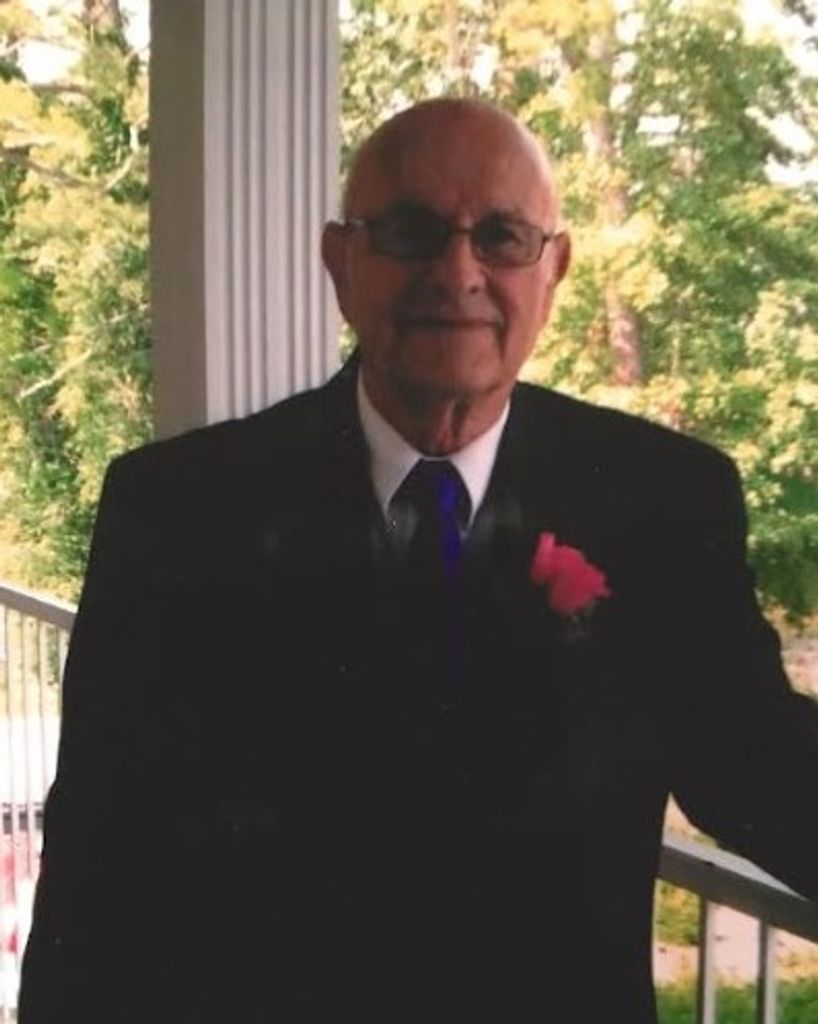 Maurice Elwood Wycoff Profile Photo