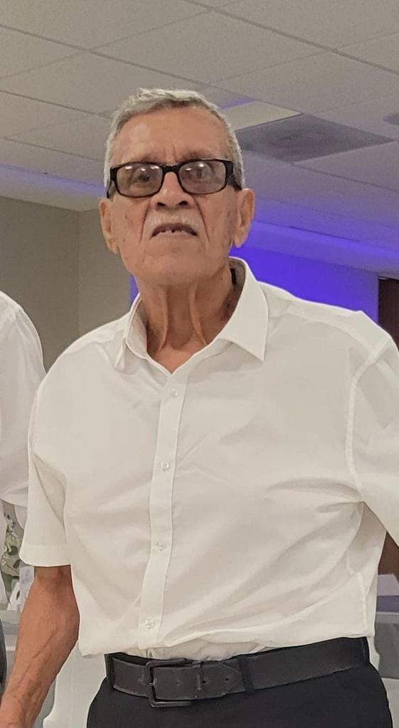 Evelio De La Cruz-Cordero Profile Photo