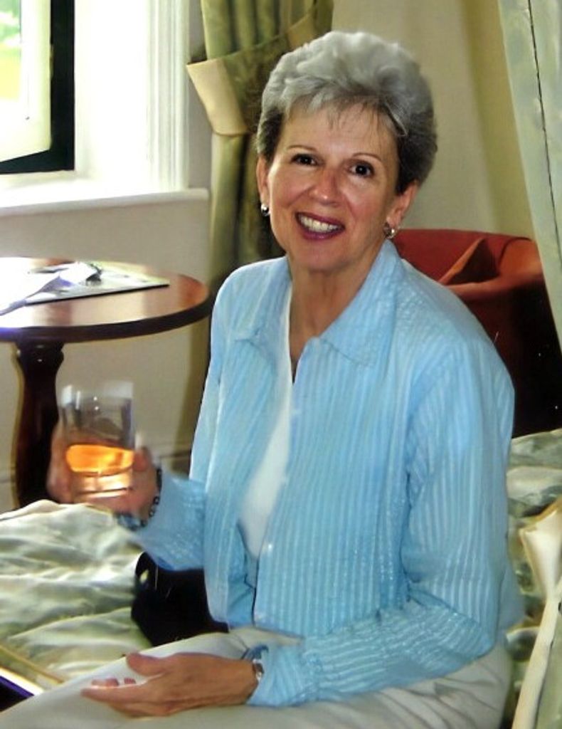 Suzanne (Tremblay)  Johnson