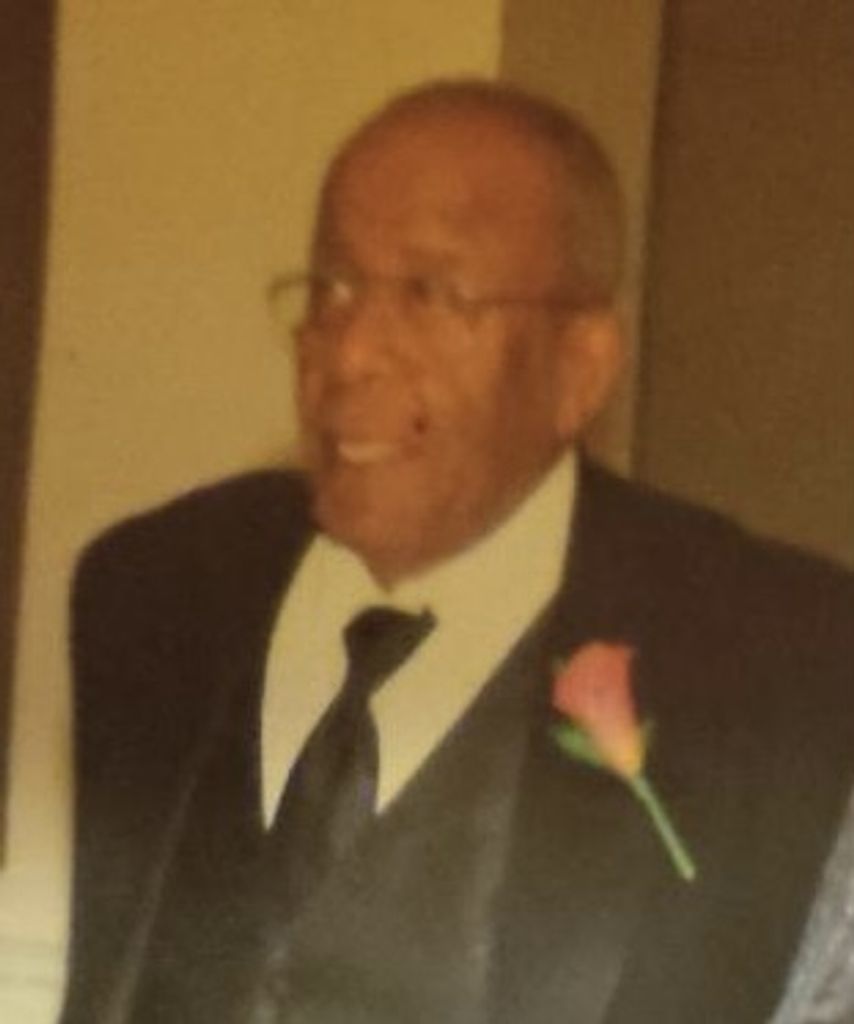 Mr. Robert E. Gadson Profile Photo