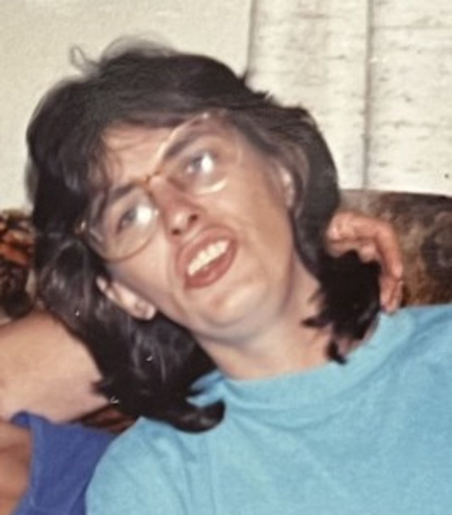 Sue Shoulders Profile Photo