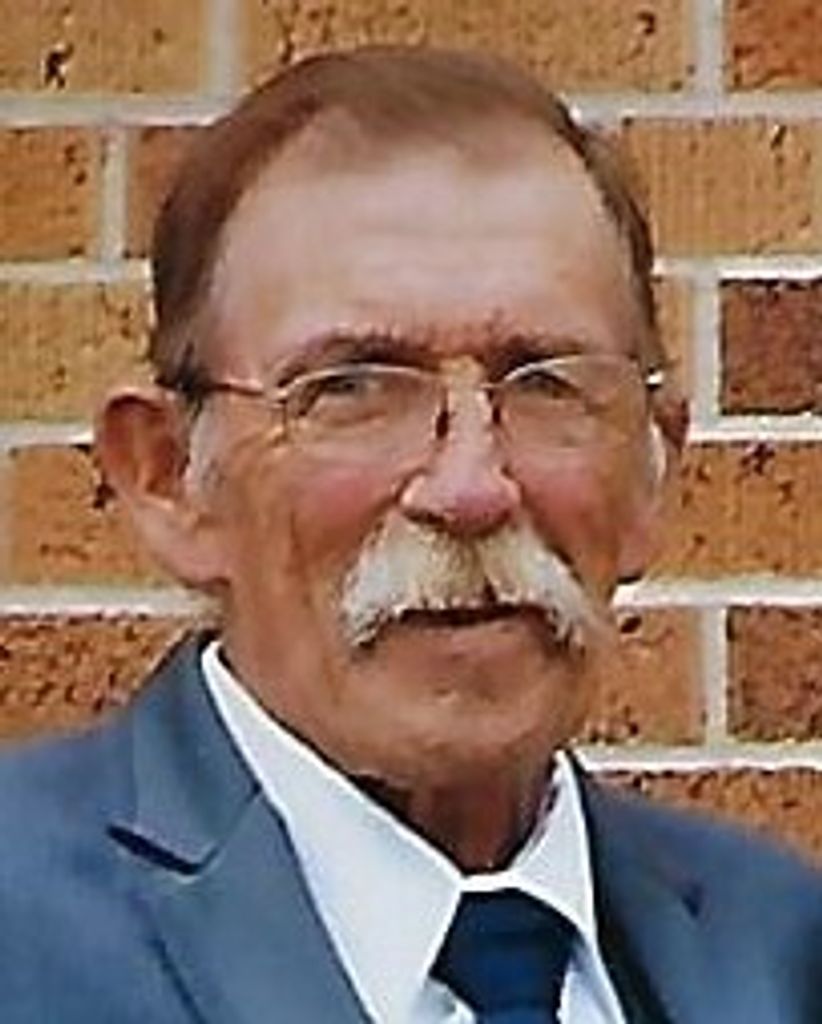 Leslie "Les" T. Hendrickson