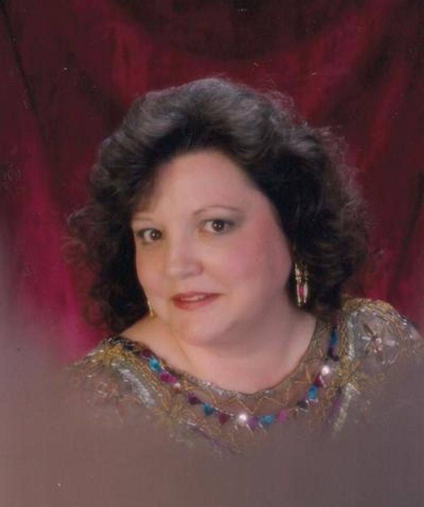 Laura Buck Profile Photo