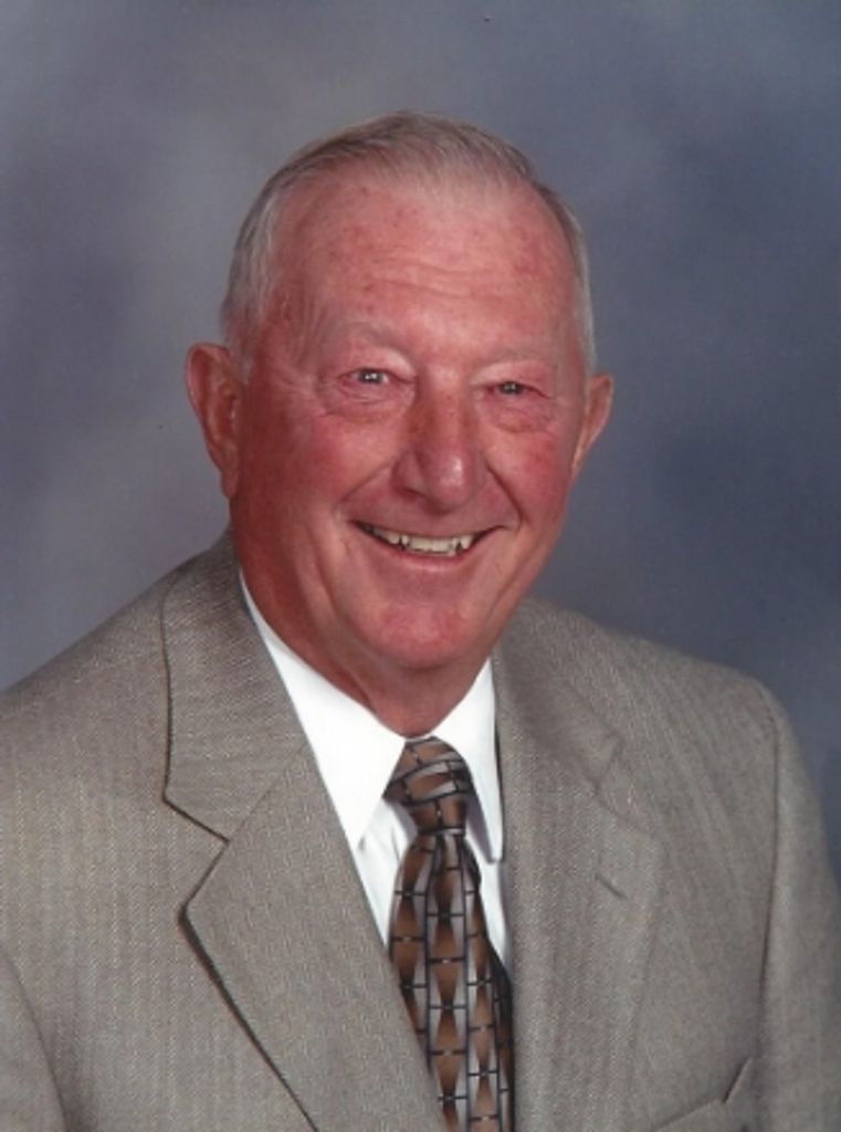 Elmer L. Hasker Profile Photo