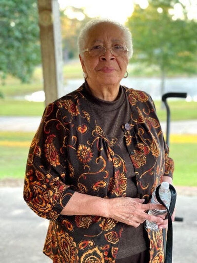 Mrs. Joann L Knighton Profile Photo