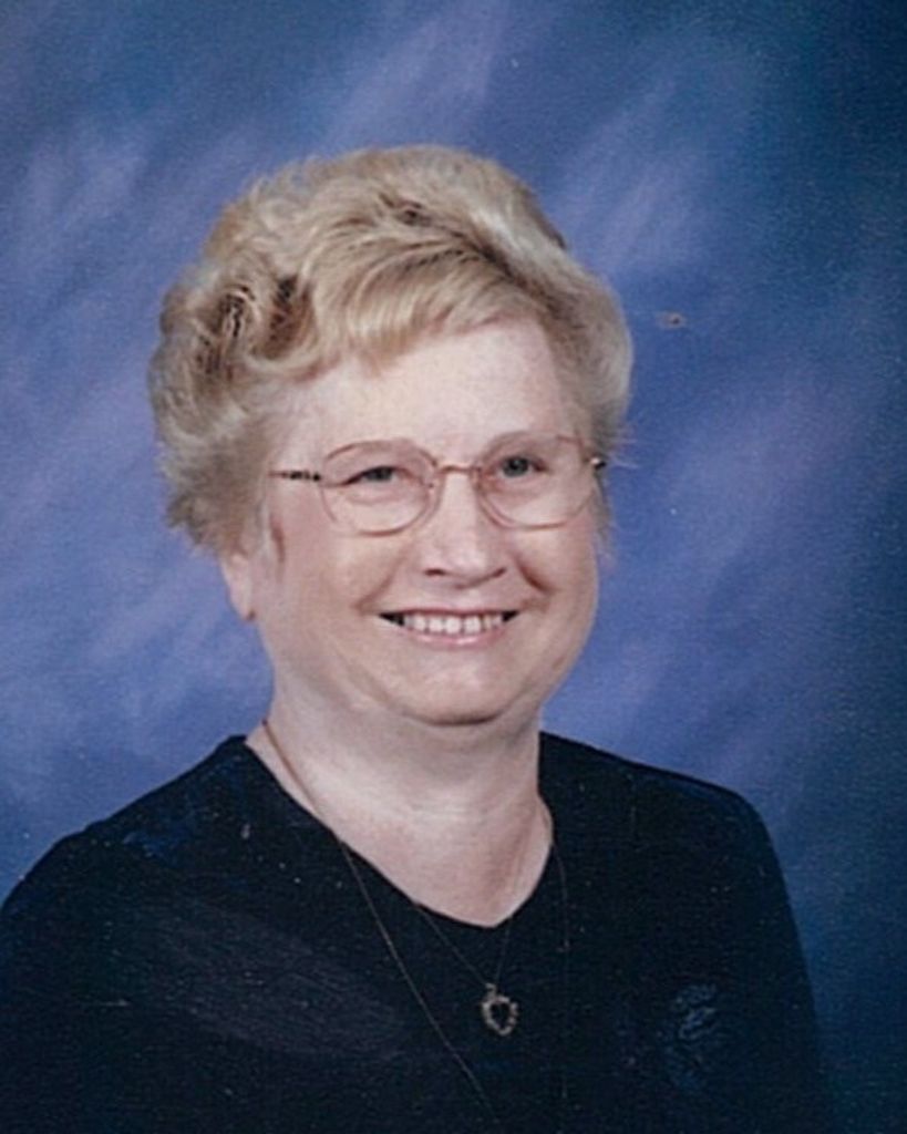 Anna Louise Yacklin Profile Photo