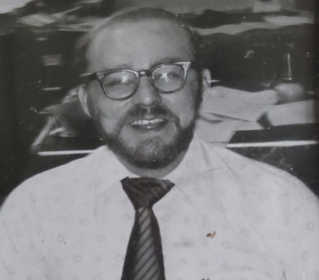 Dwight D. Rowin Profile Photo