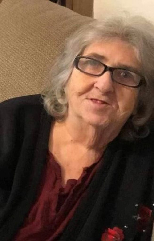 Janet Hoaglan Profile Photo
