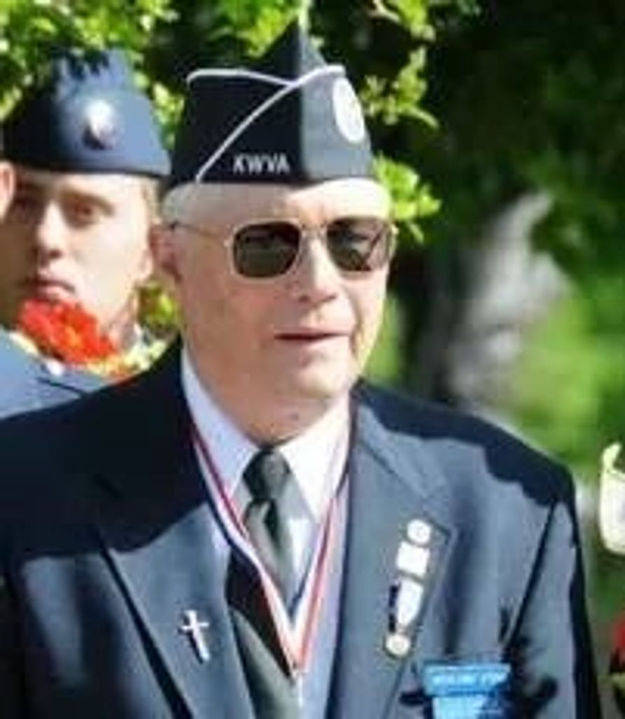 Lyle  H. Carter