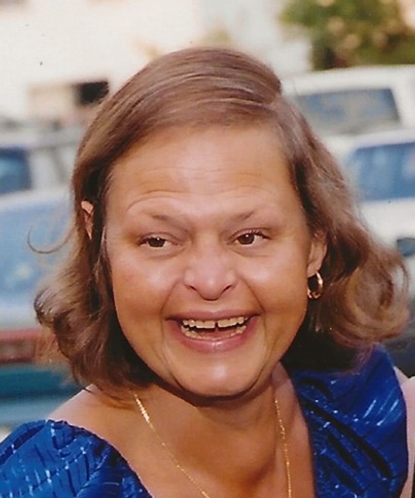 Carol Kapacs Profile Photo