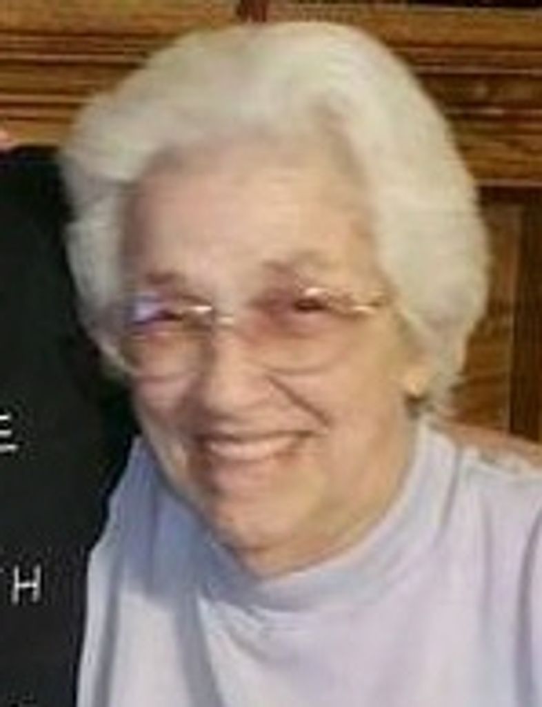 Almina Elizabeth Alexander Profile Photo