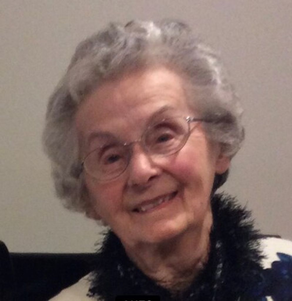 Clelia R Urcuioli