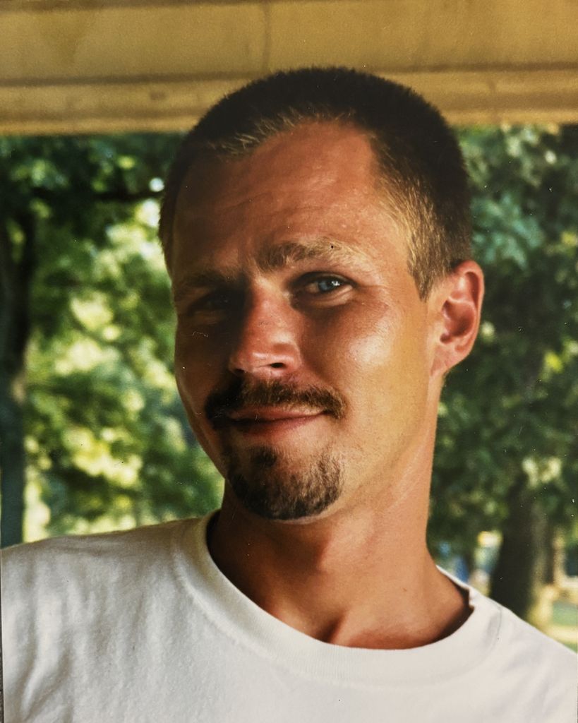 Rob Lee Loyd Profile Photo