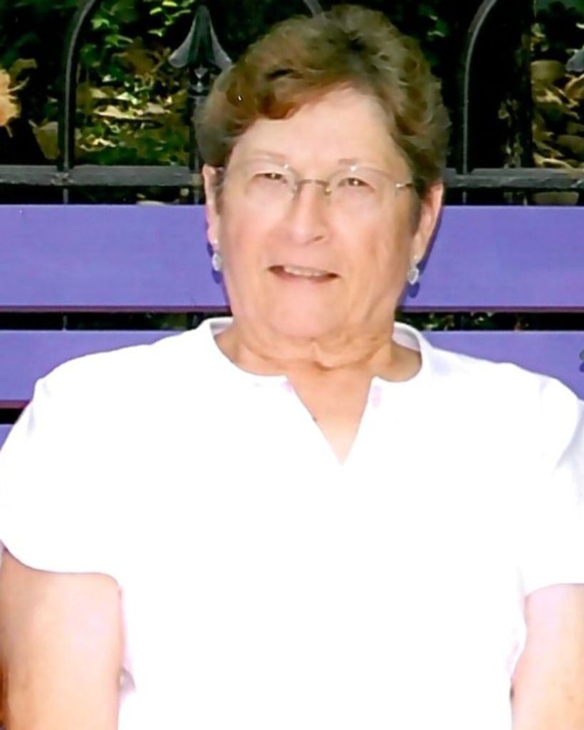 Helen Louise Farrar Profile Photo