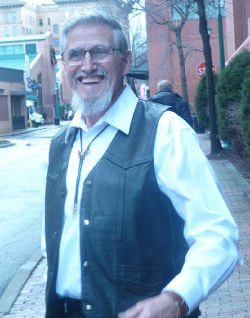 William R Lewis Jr. Profile Photo