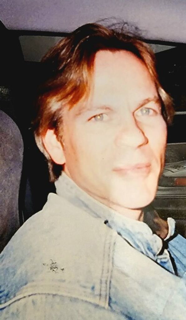Kevin Gerard Waltz Profile Photo