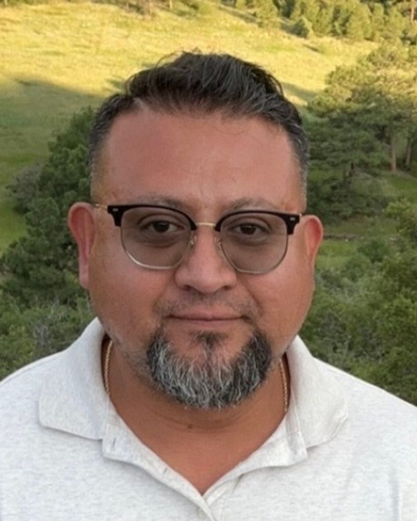 Efrain Fraire, Jr. Profile Photo
