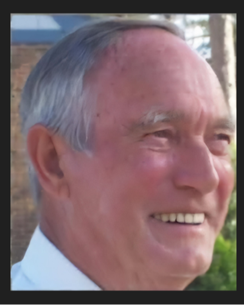 Mitchell Moore Profile Photo