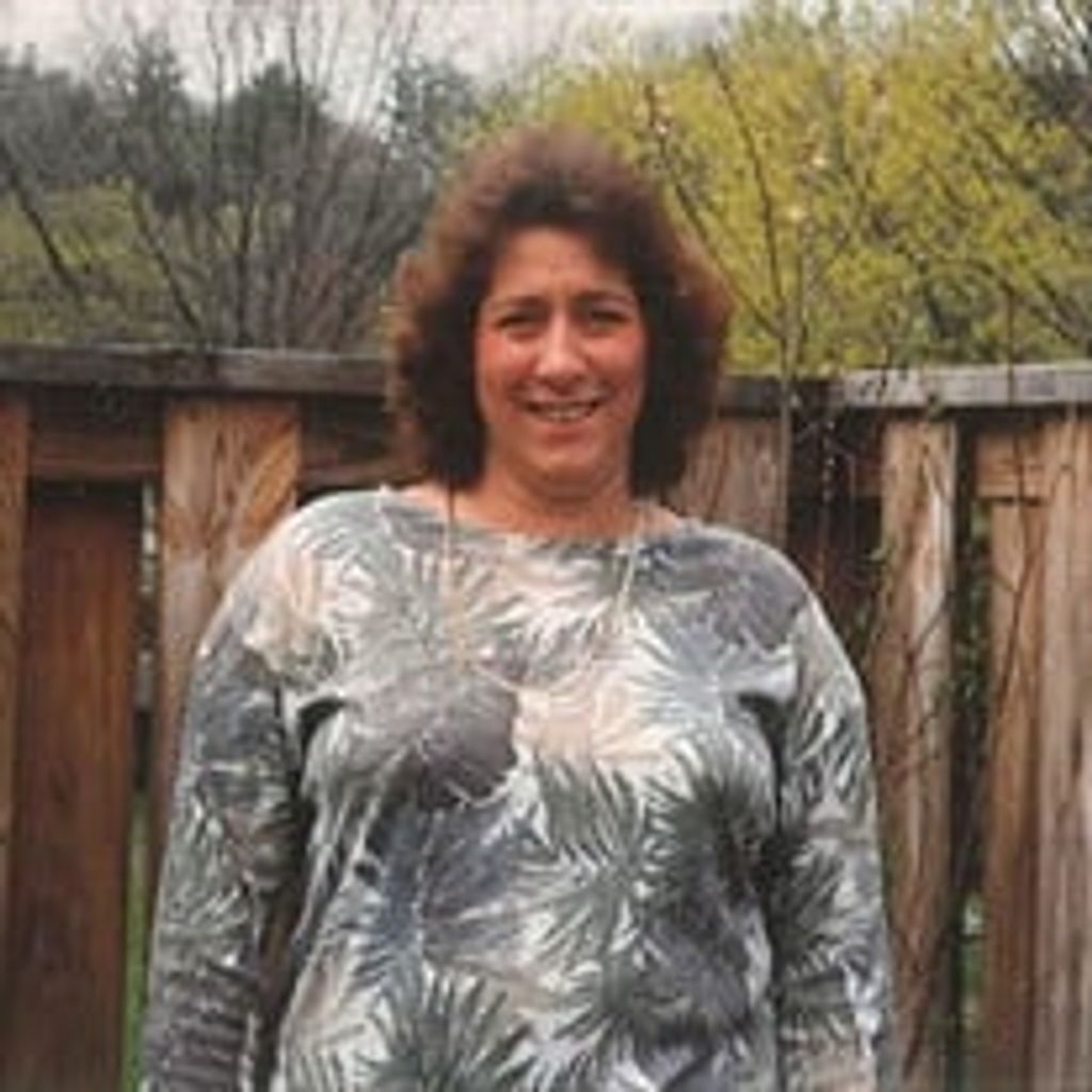 Donna Marie Artmont Hando