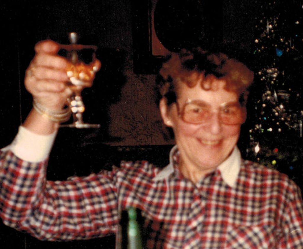 Sybil Rebecca (Dunbar) Waugh Profile Photo