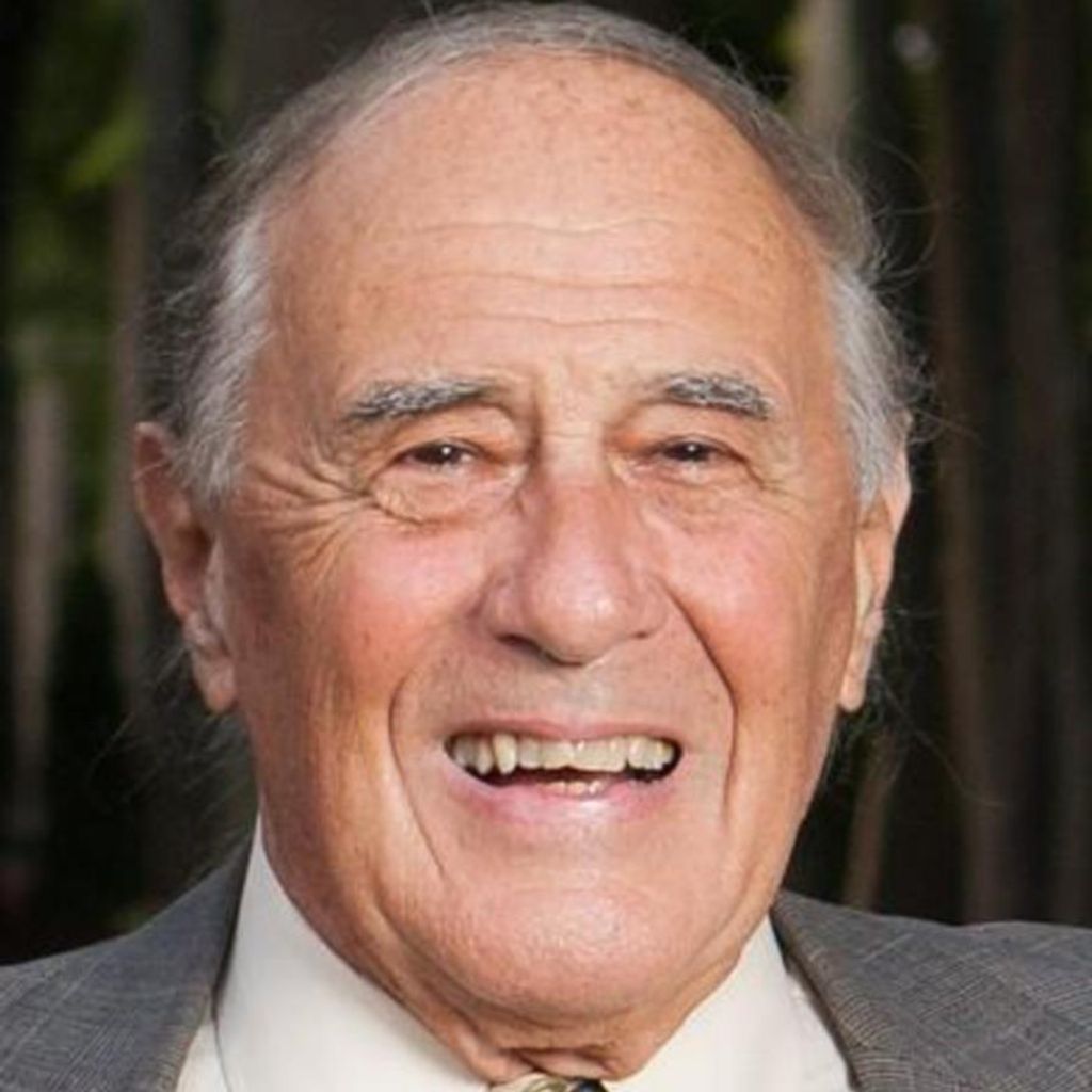 Leon J Pernice