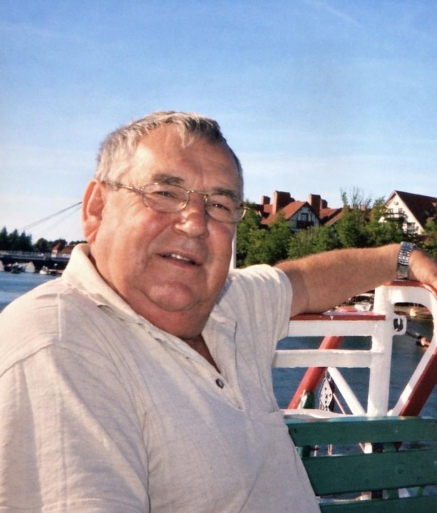 Jan Mieczkowski Profile Photo