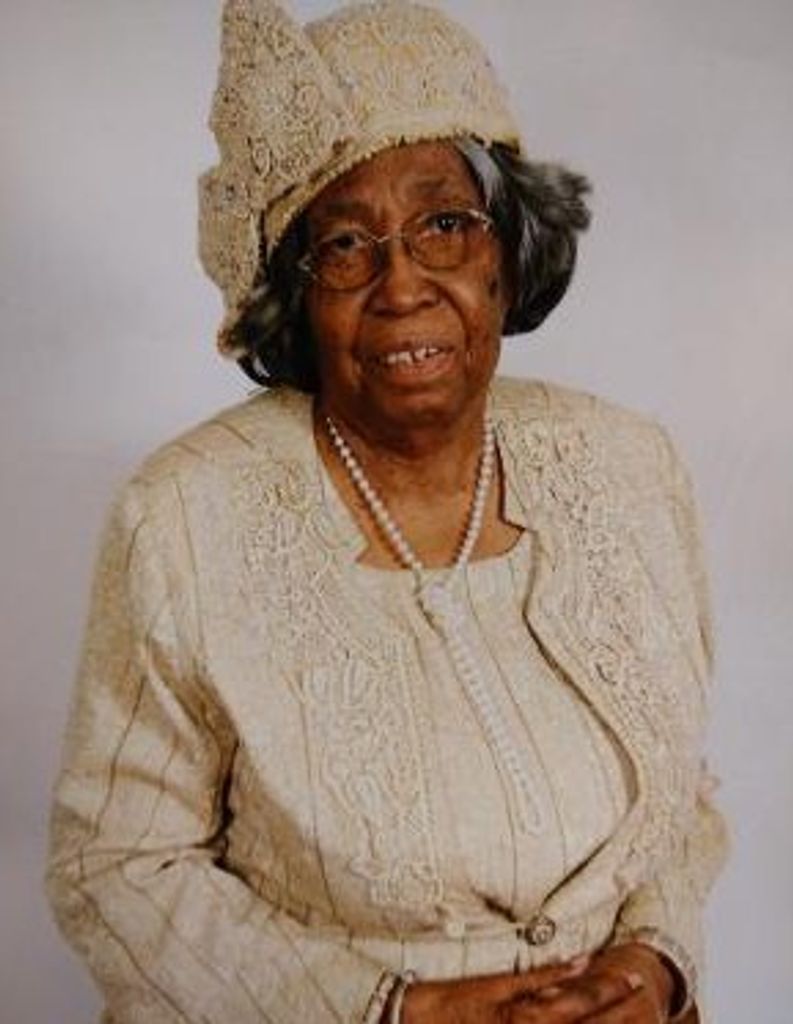 HELEN WILLIAMS Profile Photo