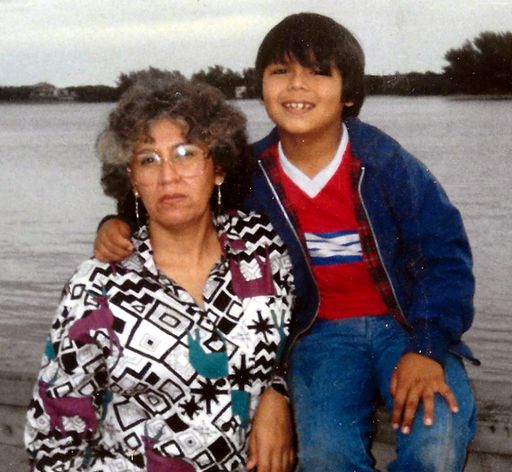 Yolanda C. Gonzalez photo gallery thumbnail 93 of 357