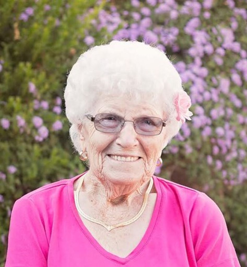 Hazel Avis Walters (Riker) Profile Photo