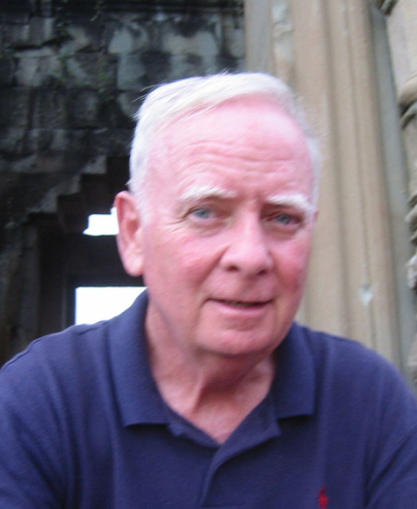 Brian Thomas Smith Profile Photo